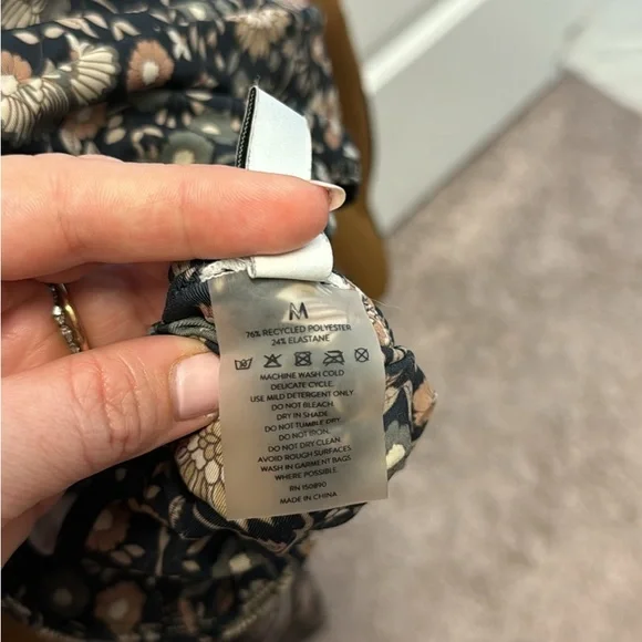 Spell Designs Folktown Activewear set - Picture 3 of 3